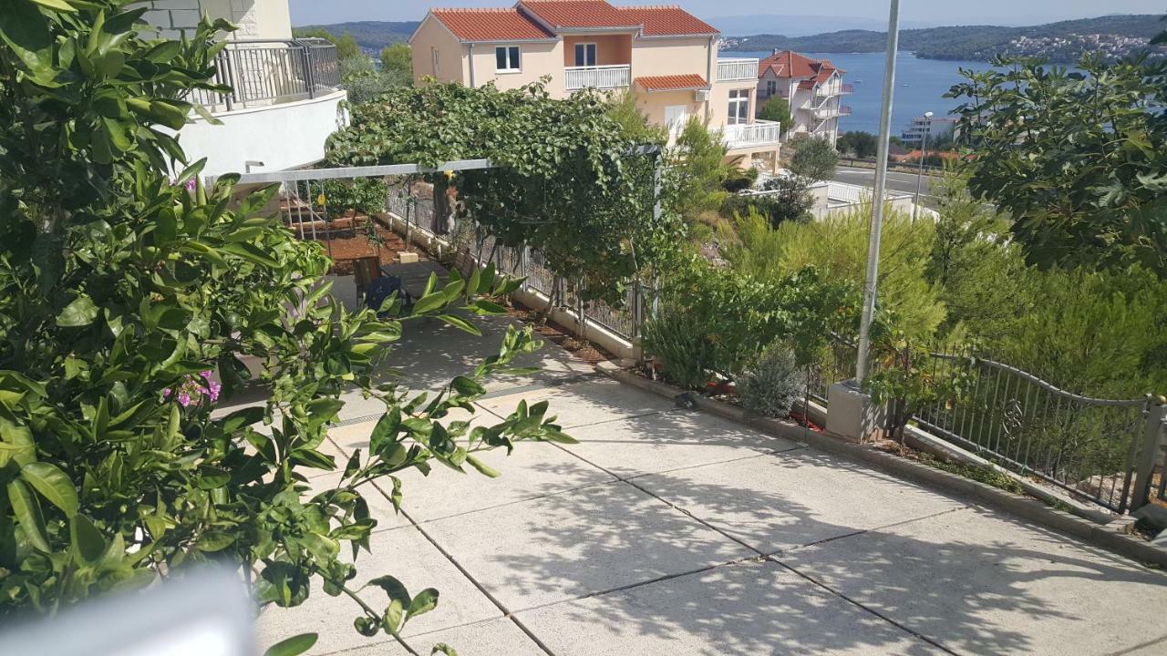 Villa Panorama Seget Trogir Buitenkant foto